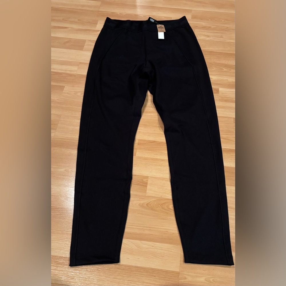 PINK Active High Waisted‎ black leggings